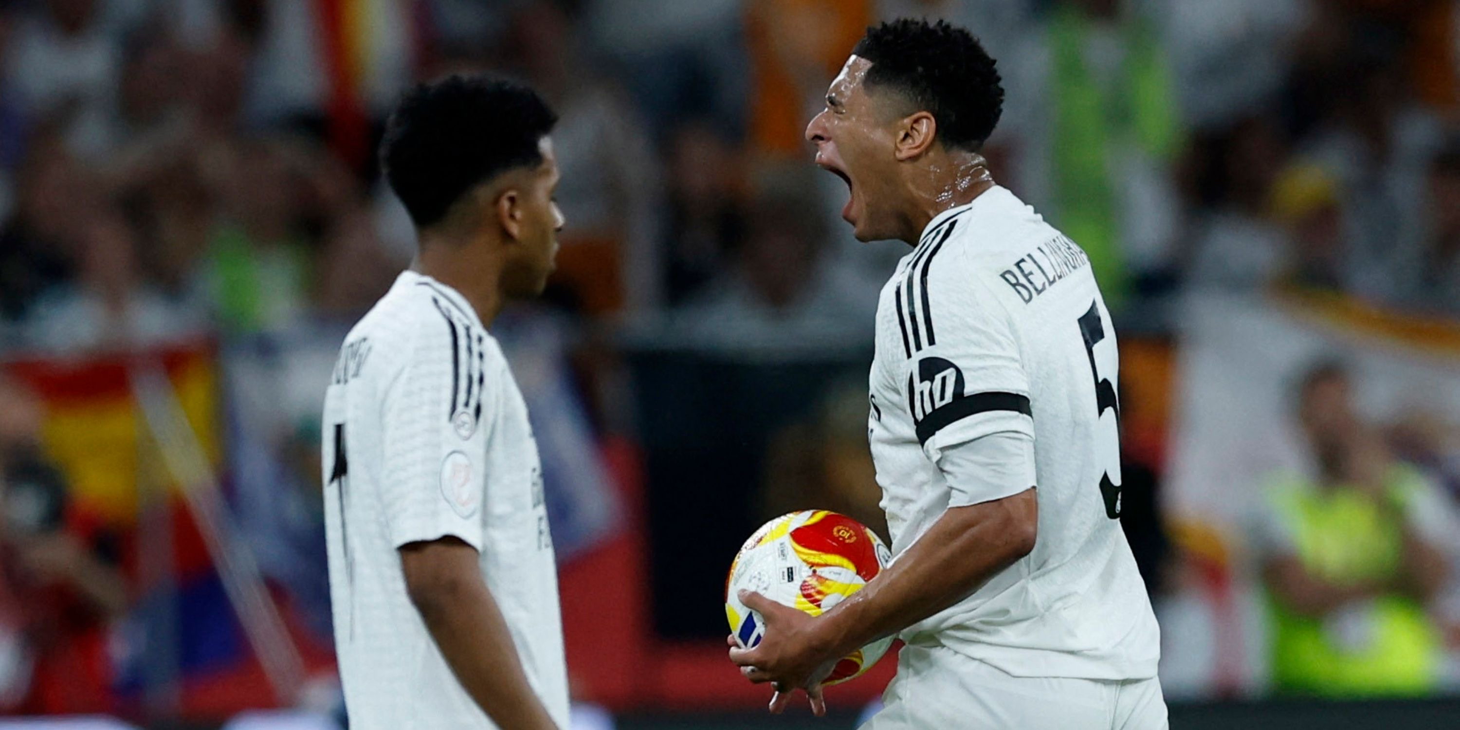 关于转折点尤文图斯门线救险；国王杯加时末段攻防权衡；引发热议；训练强度明显提升的信息