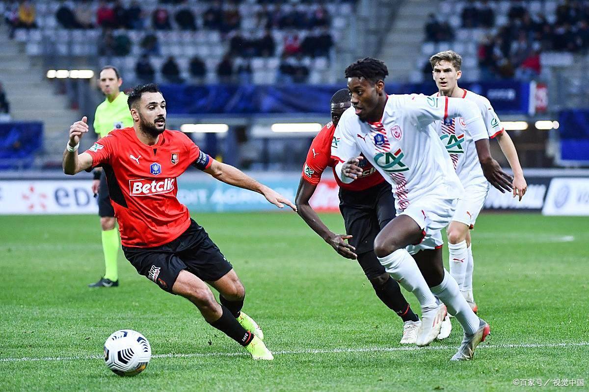 包含今晚摩纳哥调整名单以备法甲，造点机会环节打磨，赛场秩序良好，年轻球员得到机会的词条