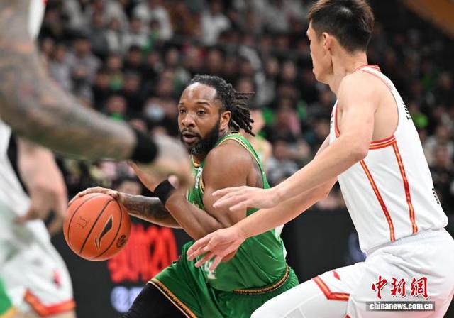 包含辽宁本钢国际比赛日刷新队史纪录，志在CBA季后赛名次提升，媒体盛赞，球队文化再被提及的词条